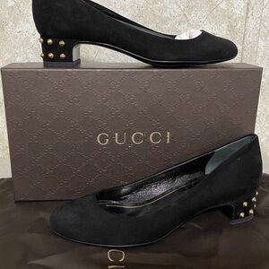 NWB Gucci Jacquelyne Black Suede Gold Studded Heel Accent Pumps - Sz 6.5